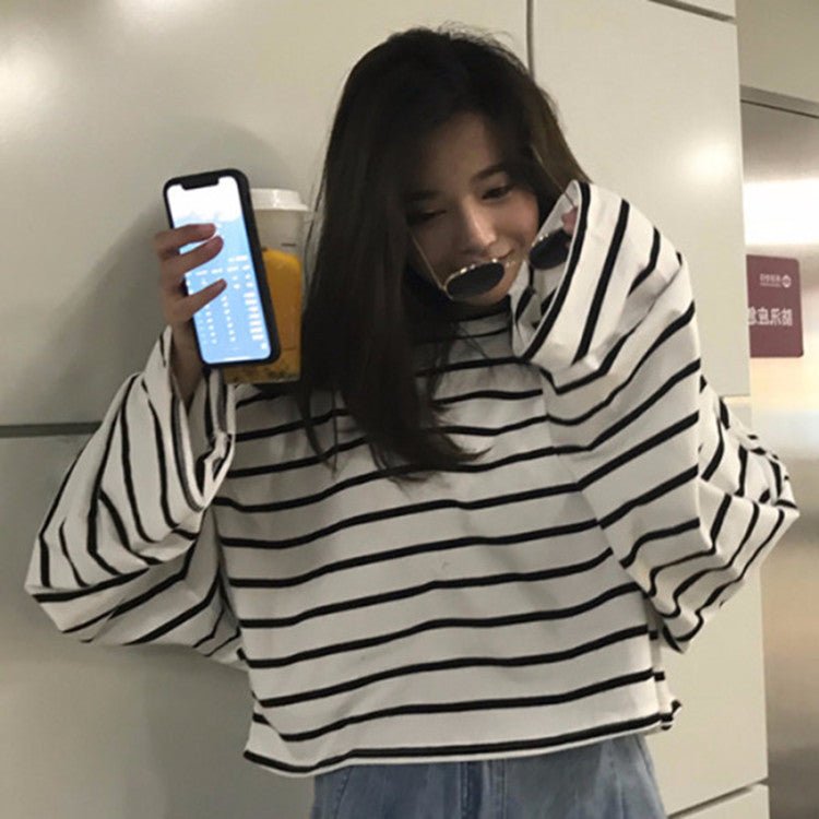 Black and White Stripe Long Sleeve Student Basic T-Shirt for Women, Loose Round Neck Casual Striped T-Shirt, Blended Cotton Material - Outdoors & Sports Tinker Time