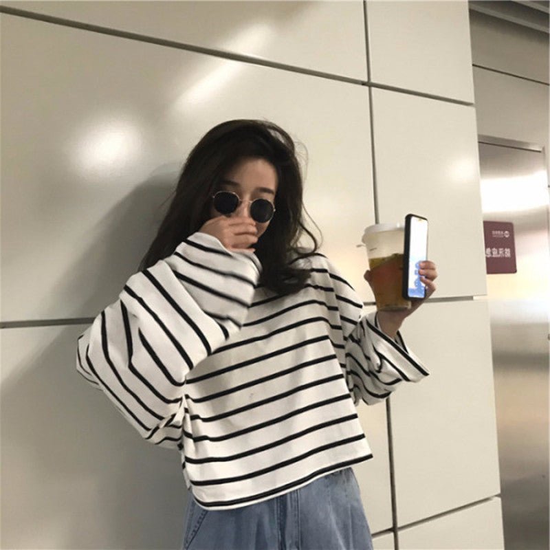 Black and White Stripe Long Sleeve Student Basic T-Shirt for Women, Loose Round Neck Casual Striped T-Shirt, Blended Cotton Material - Outdoors & Sports Tinker Time