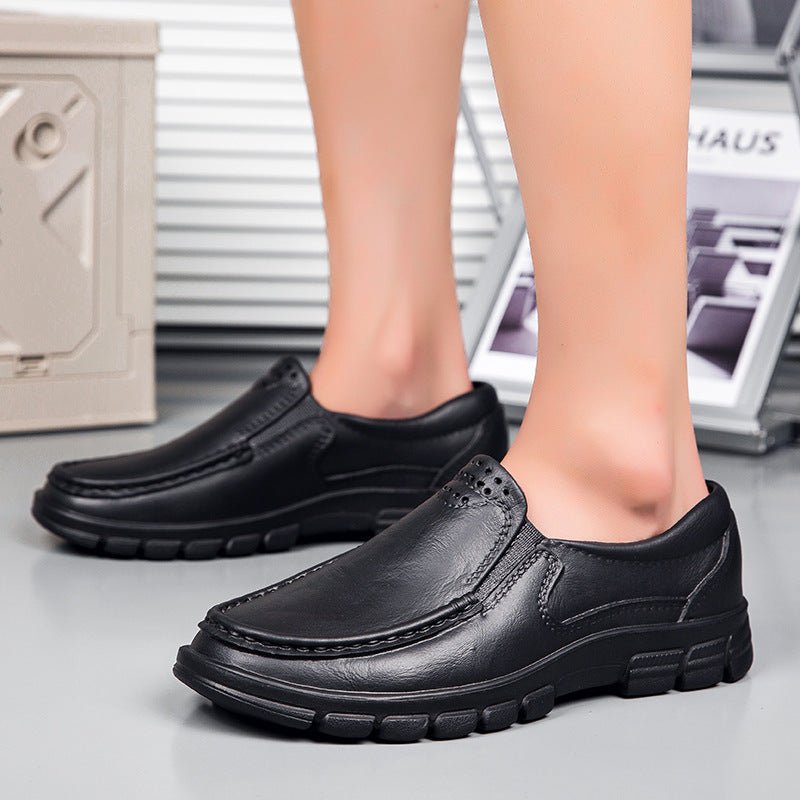 Lightweight Casual Leather Shoes for Men, Oil-Resistant and Slip-Resistant Chef Shoes Slip-On Driving Shoes, Garden Shoes, Fashionable - Outdoors & Sports Tinker Time