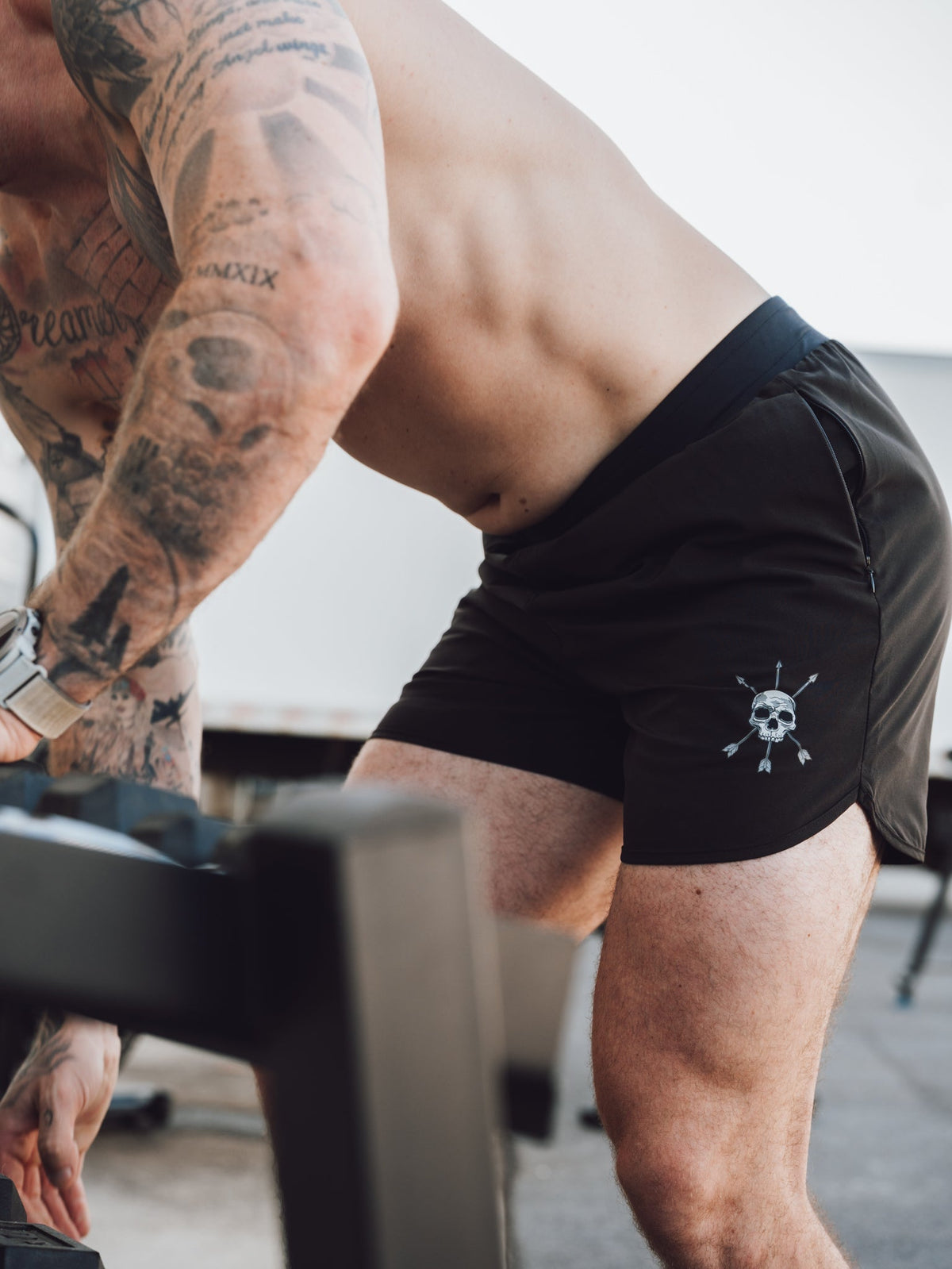 MEN'S | HYBRID SHORT : BLACK - Outdoors & Sports Tinker Time