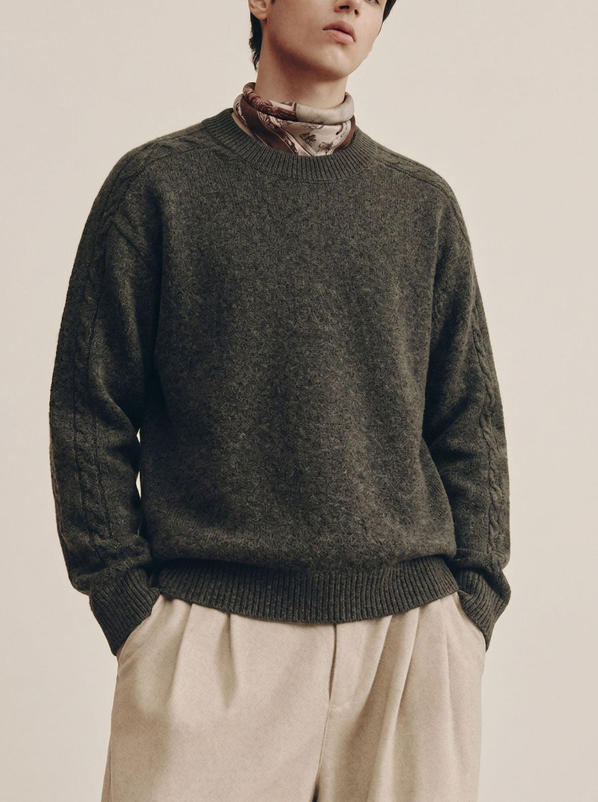 Round neck long sleeved sweater - Outdoors & Sports Tinker Time